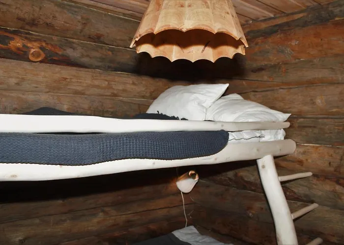 Maentyrinne Сиоте